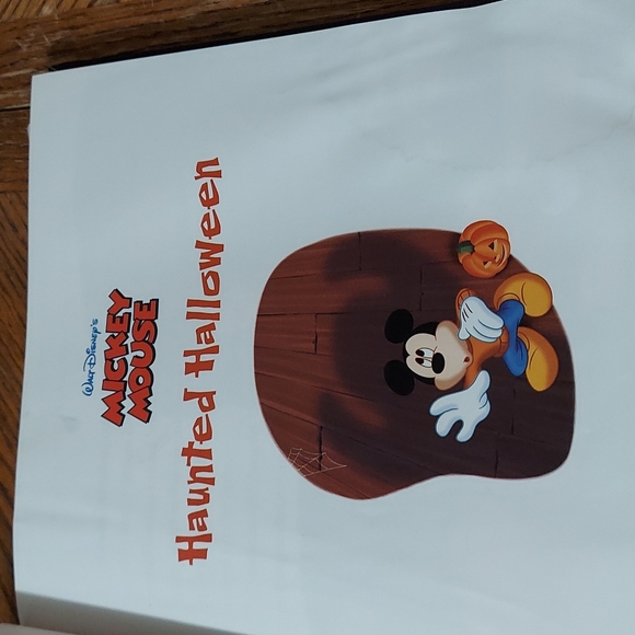 Disney Scary Storybook Collection - Picture 10 of 16